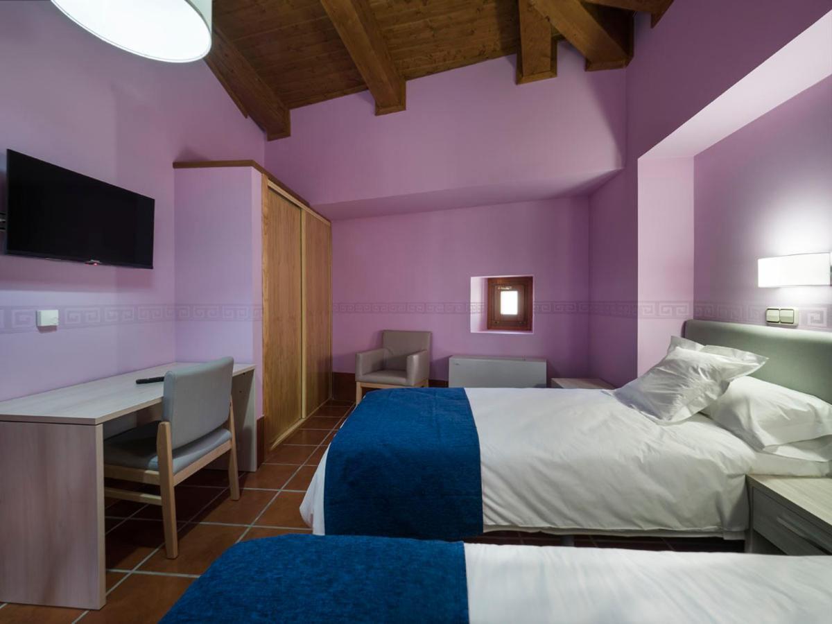La Casona De Montealegre Pension Montealegre  Buitenkant foto